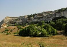 Пещерный город Эски-Кермен – древняя крепость на вершине крымского плато